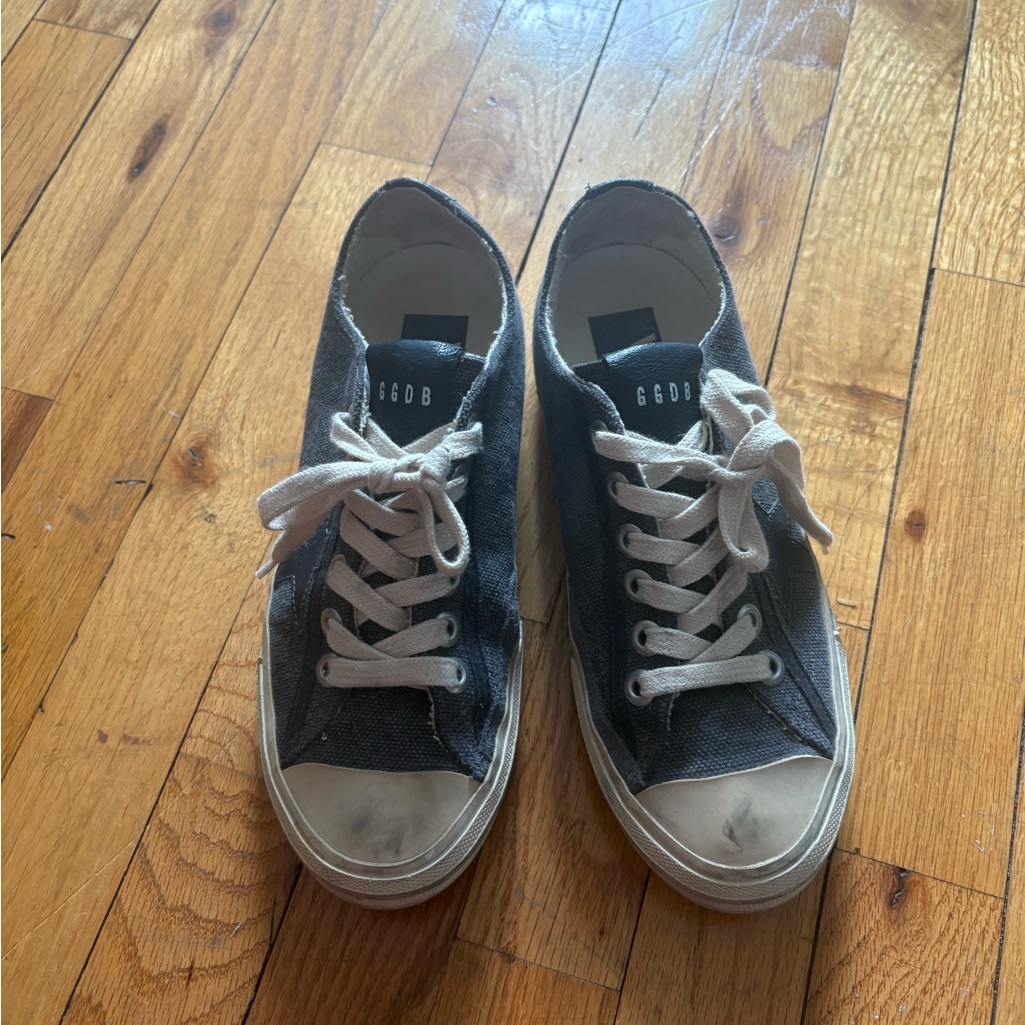 Golden Goose Sneakers Brand New Golden Goose Sneakers Brand New
